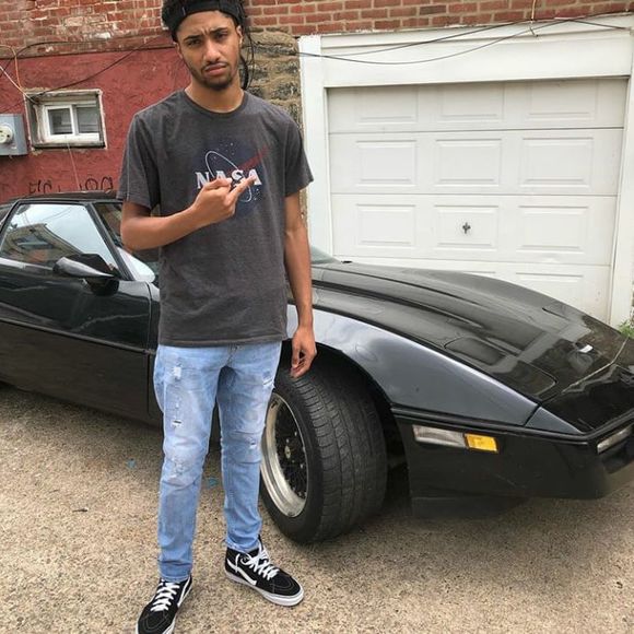 Meet your Posher, Mike - Picture 1 of 1